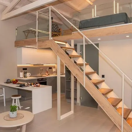 Lola's Sweet - Corfu Town * Corfu (city)