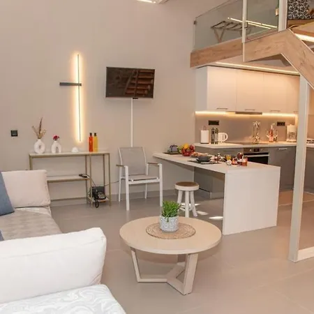 Apartment Lola's Sweet - Corfu Town